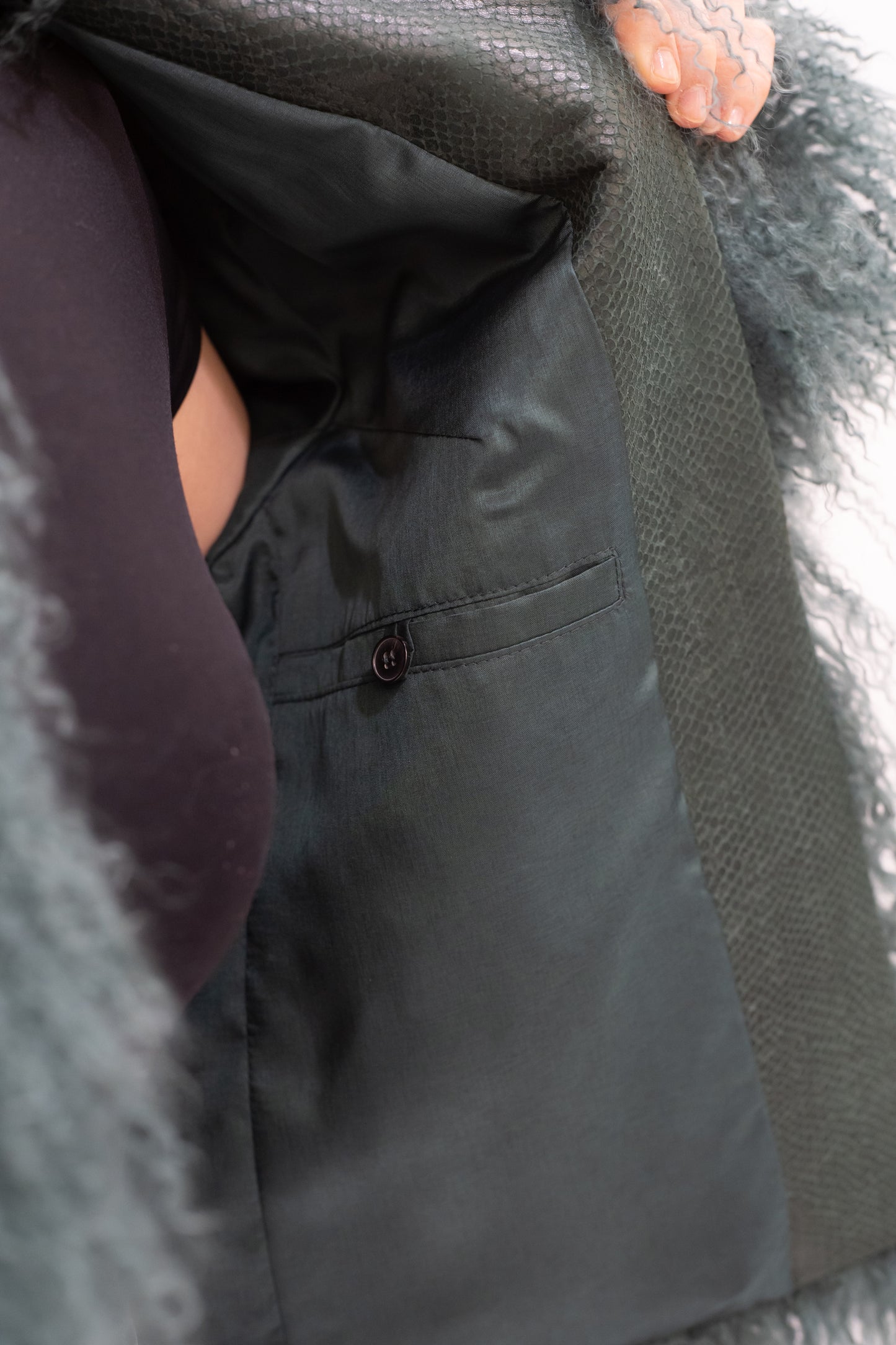 Kurze Zottel Jacke Tibetlammfell